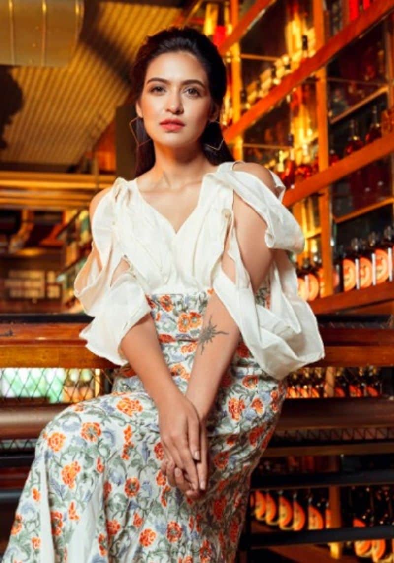 you can set Puja fashion taking tips from priyanka sarkar bjc