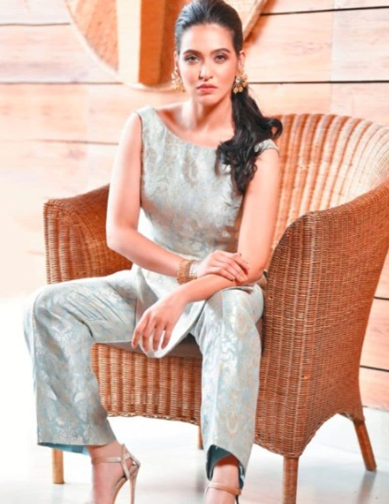 you can set Puja fashion taking tips from priyanka sarkar bjc