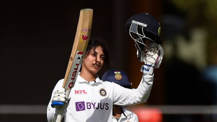 Indian opener Smriti Mandhana named ICC Womens Cricketer of the Year for 2021 kvn Indian opener Smriti Mandhana named ICC Womens Cricketer of the Year for 2021 kvn