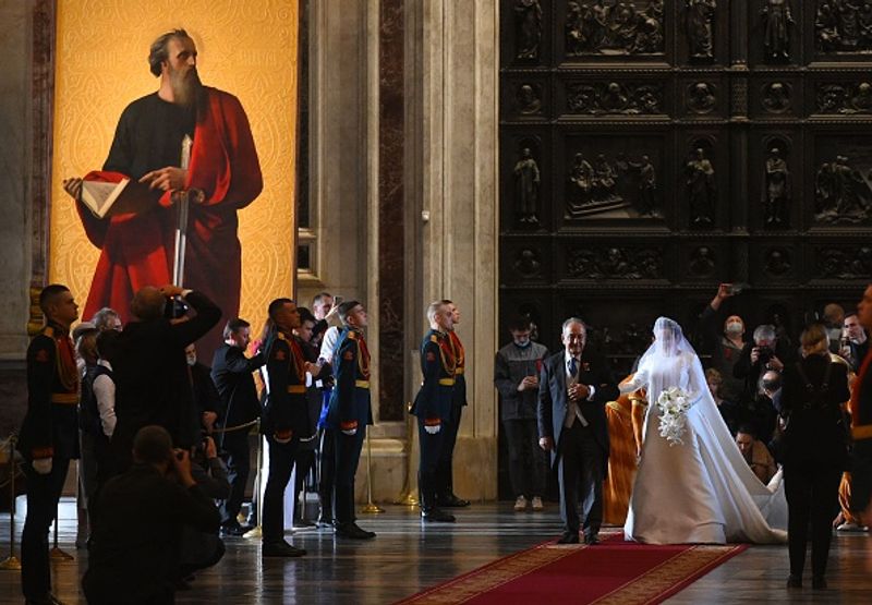 Russia to stage first royal wedding a century later