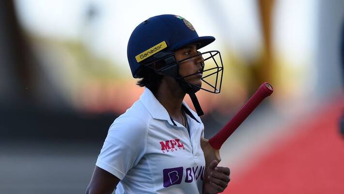 india woman cricketer punam raut walks off despite umpire given not out shows her sportsmanship india woman cricketer punam raut walks off despite umpire given not out shows her sportsmanship