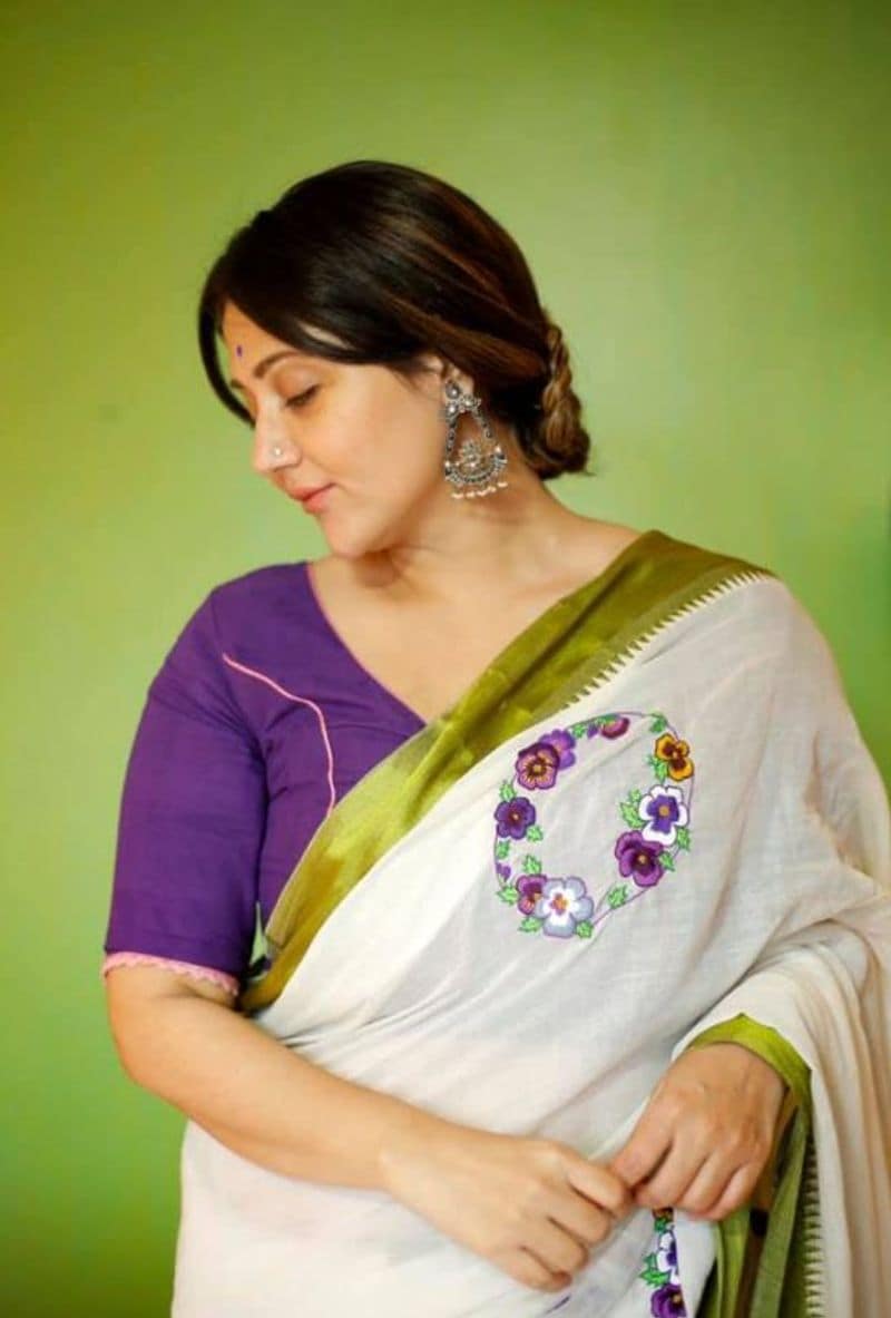 want to fashion like swastika mukherjee in Puja then follow her wardrobe bmm