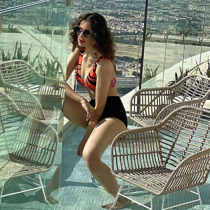 Raai Lakshmi raise the tempreature in her latest photoshoot