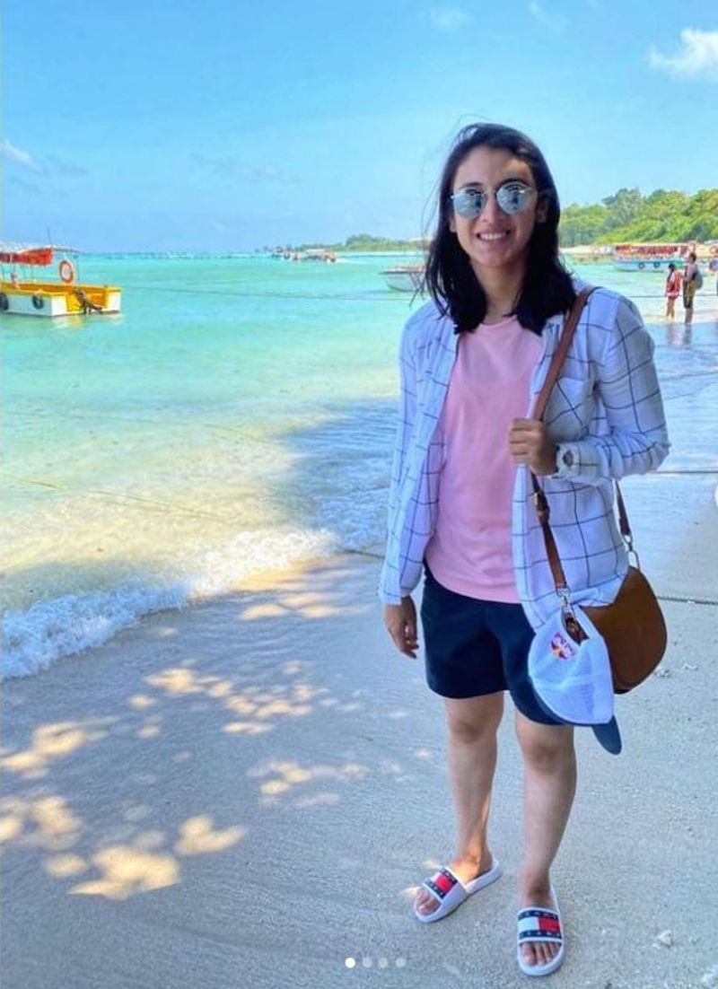 Smriti Mandhana - Net Worth, stats, personal life, Boyfriend, cars and controversy ALB