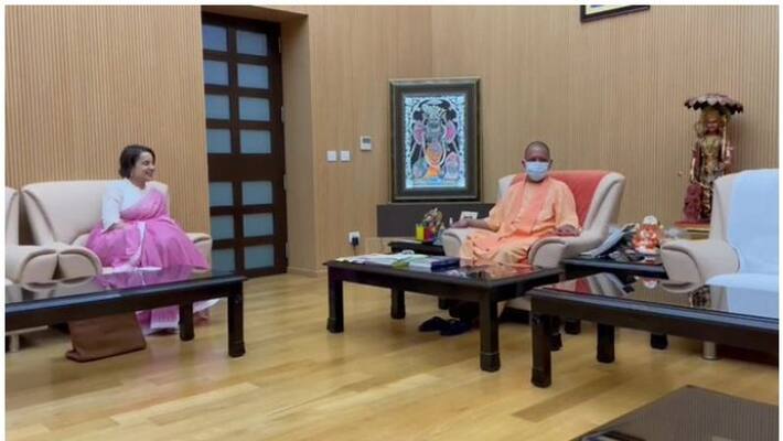 Kangana Ranaut meets UP CM Yogi Adityanath Kangana Ranaut meets UP CM Yogi Adityanath