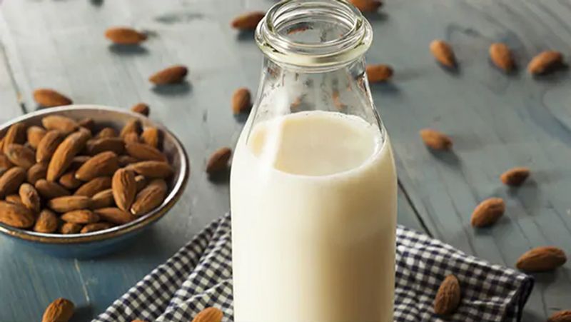 Do not drink milk after consuming alcohol