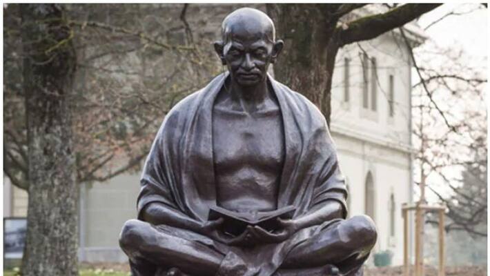 UK unveils commemorative coin celebrating Mahatma Gandhi bmm UK unveils commemorative coin celebrating Mahatma Gandhi bmm