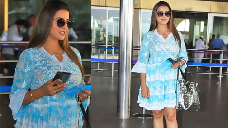 Sohail Khan seen in bald and white beard look, malaika arora also spotted without makeup