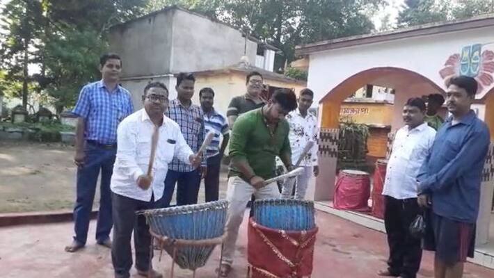 Counting is going on in Bhabanipur TMC worshiped in Purulia for victory of Mamata bmm Counting is going on in Bhabanipur TMC worshiped in Purulia for victory of Mamata bmm
