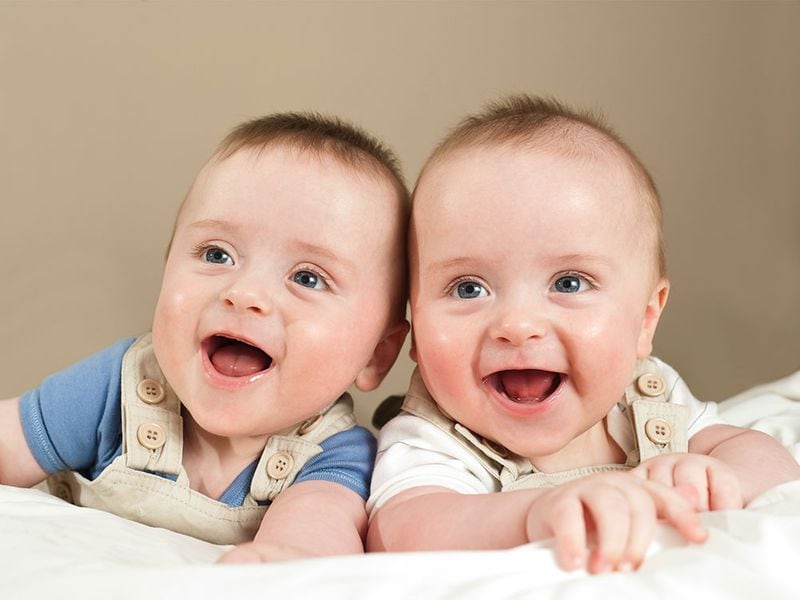 this kind of couples will give birth to twins children and these are sypmtoms while twins in womb