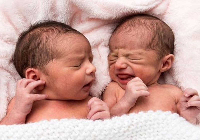 this kind of couples will give birth to twins children and these are sypmtoms while twins in womb