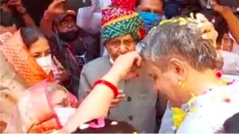 Union Railway Minister Ashwini Vaishnaw Visited His Residence At Jodhpur pod