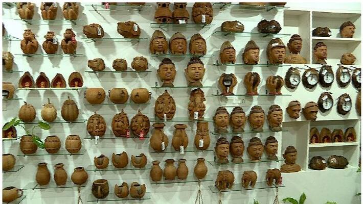 kerala craft village against Monson Mavunkal model fraud kerala craft village against Monson Mavunkal model fraud