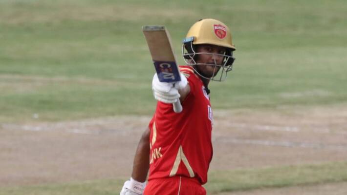 IPL Retention : Punjab Kings retain Mayank Agarwal and Arshdeep Singh IPL Retention : Punjab Kings retain Mayank Agarwal and Arshdeep Singh