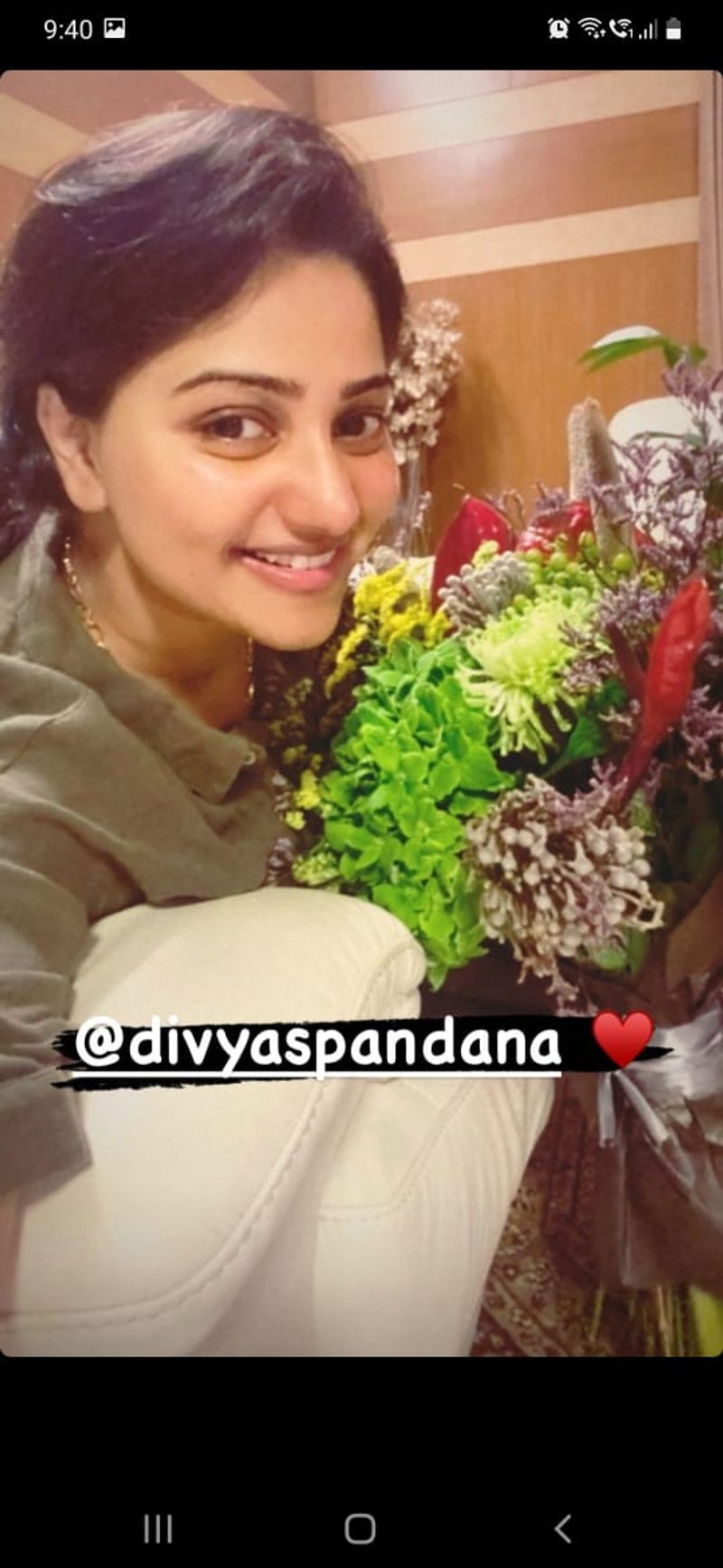 Ramya divya spandana special gift to Sandalwood Actress rachita ram birthday mah