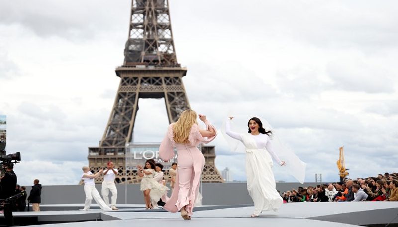 Aishwarya Rai Bachchan stuns at Paris Fashion Week