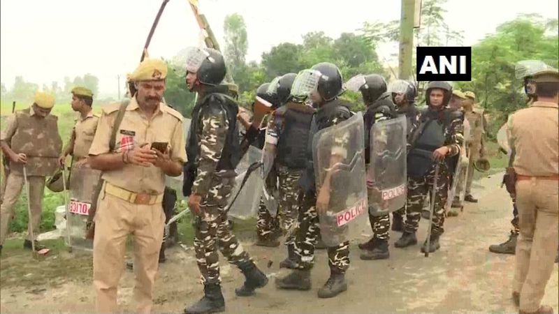 Nine killed in Lakhimpur Kheri incident Up police arrests opposition leaders