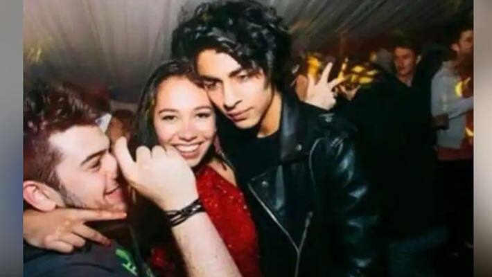 He is addicted to puppet madness, drugs and sex .. Shah Rukh Khan coveted his son at the age of 3 He is addicted to puppet madness, drugs and sex .. Shah Rukh Khan coveted his son at the age of 3
