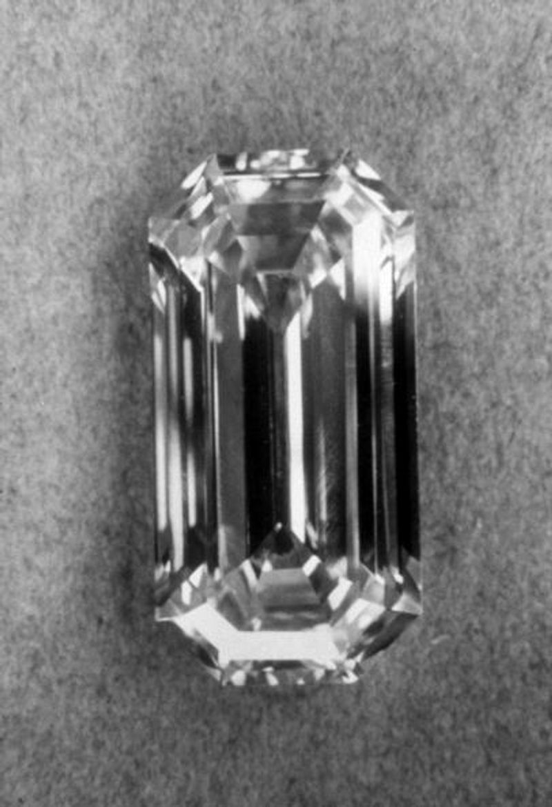 11 lakh yellow diamond found in half an hour search from Crater of Diamonds State Park