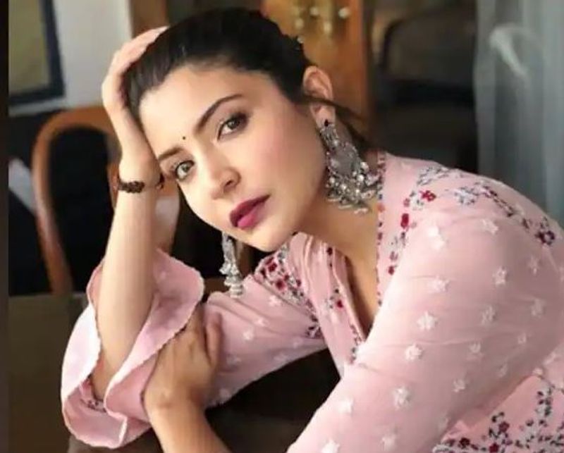 Samantha Kangana and other celebs stunning makeup looks