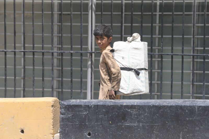 Afghan kids smuggled themselves into Pakistan by clinging to lorries