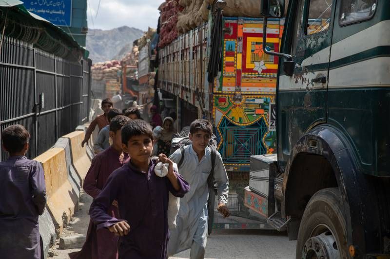 Afghan kids smuggled themselves into Pakistan by clinging to lorries