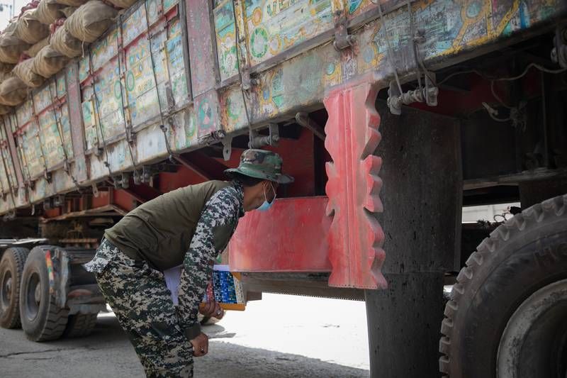 Afghan kids smuggled themselves into Pakistan by clinging to lorries