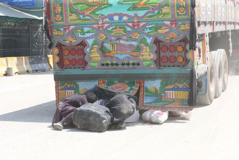Afghan kids smuggled themselves into Pakistan by clinging to lorries