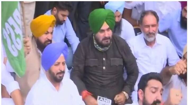Lakhimpur Kheri: Navjot Sidhu Detained In Chandigarh, Punjab Chief Minister Barred From UP Lakhimpur Kheri: Navjot Sidhu Detained In Chandigarh, Punjab Chief Minister Barred From UP