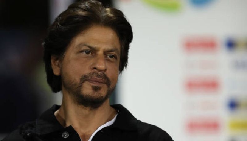 Shahrukh Khan has a bad Habbit, Juhi Chawla reveals the secret bpsb