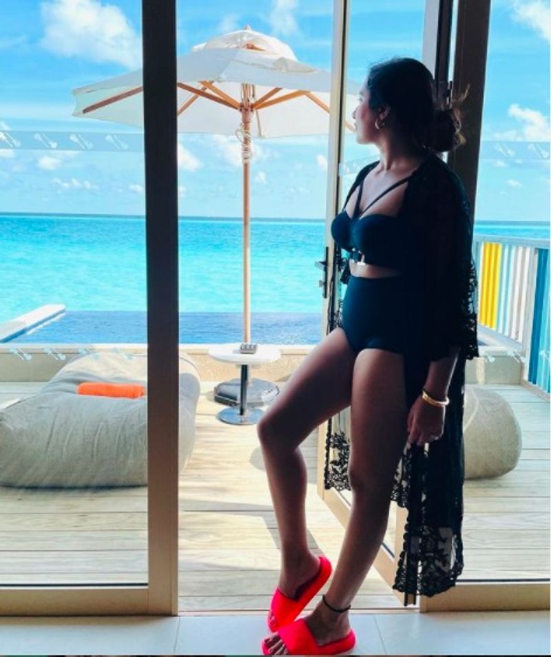 subhashree ganguly gets troll for her dress where as yuvaan gets lots of love from netizens bjc