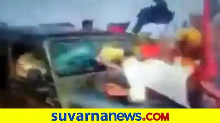 Lakhimpur Kheri FIR mentions BJP minister son Ashish Mishra firing SUVs crushing protesting farmers pod Lakhimpur Kheri FIR mentions BJP minister son Ashish Mishra firing SUVs crushing protesting farmers pod