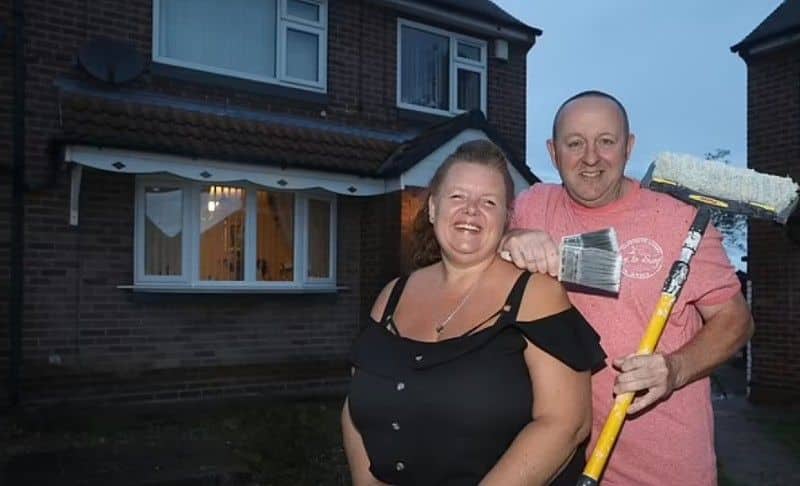 UK lottery winner still lives in her old house
