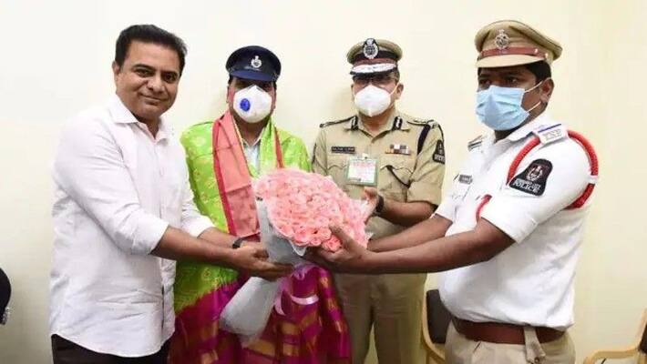 Telengana minister commends traffic police for issuing challan to his car for violation Telengana minister commends traffic police for issuing challan to his car for violation
