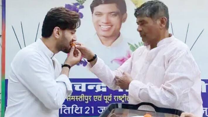 Bihar by elections, Election Commission allotted different signs to Chirag Paswan and Pashupati Paras Bihar by elections, Election Commission allotted different signs to Chirag Paswan and Pashupati Paras