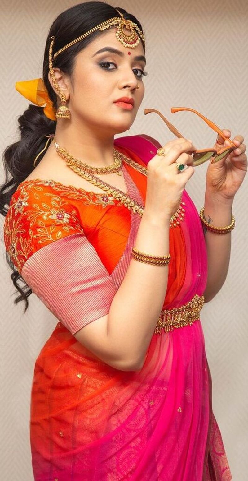 anchor sreemukhi turns innocent village girl
