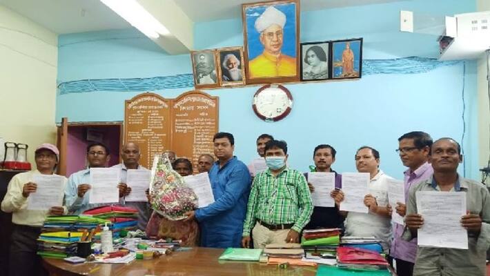 After fighting for 24 years, got a job as a teacher for 9 months bpsb After fighting for 24 years, got a job as a teacher for 9 months bpsb