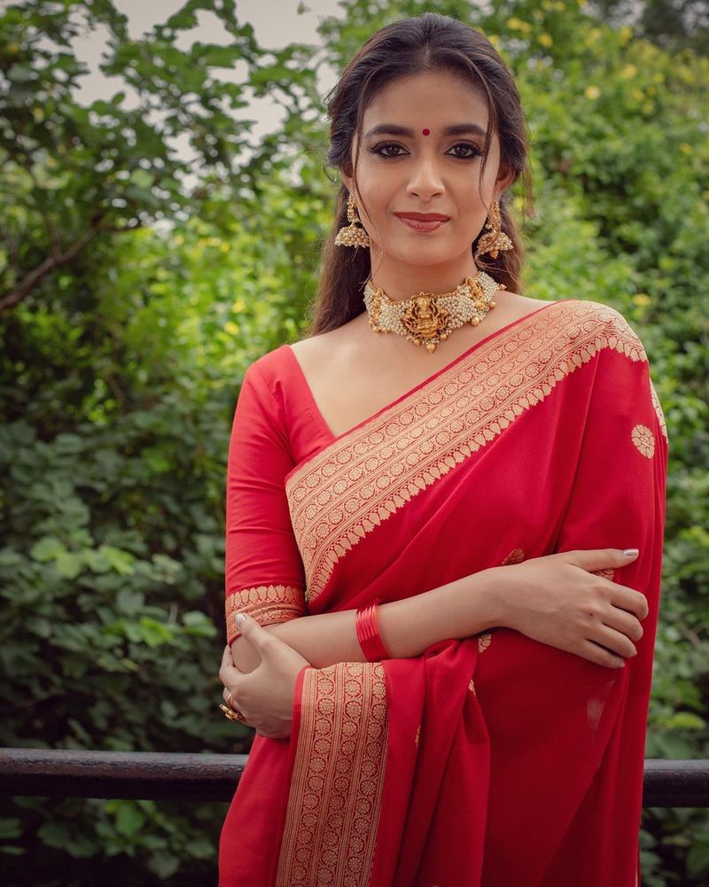 Actress Keerthy Suresh is producing his own film hero is tovino thomas