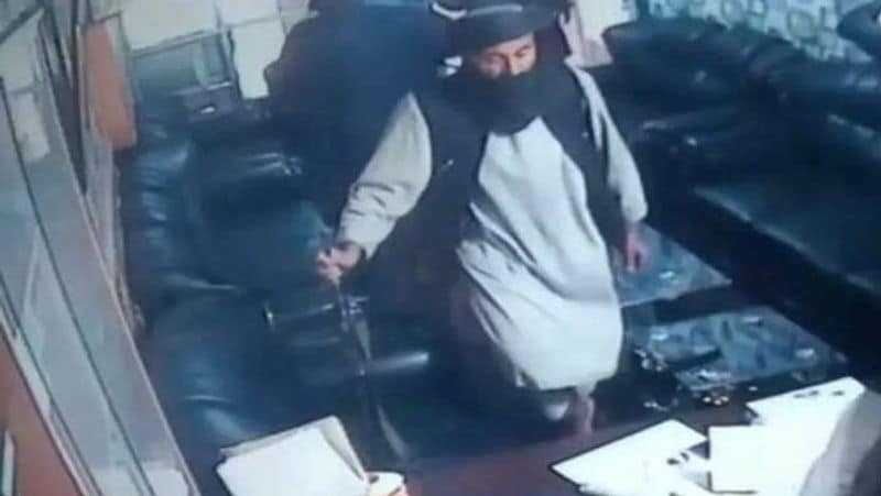 Afghanistan conflict, Taliban inhuman treatment of minorities