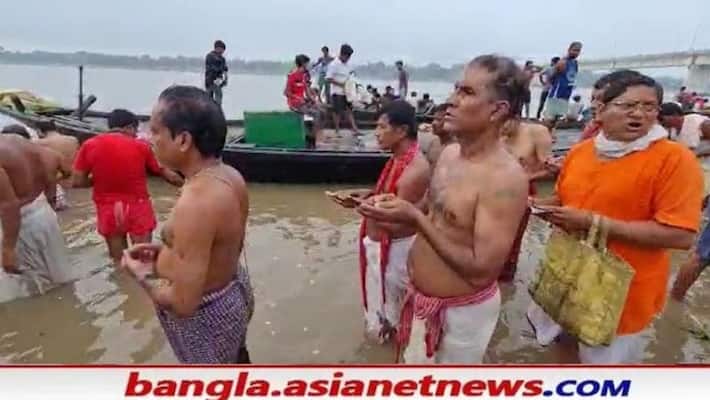 Concern rises over the maintaing of Covid rules during Tarpan on Mahalaya 2021 RTB Concern rises over the maintaing of Covid rules during Tarpan on Mahalaya 2021 RTB