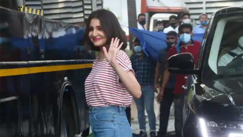 Arjun Kapoor concerned for Vamika after watching Anushka Sharma's smile, see what actress doing without Virat Kohli