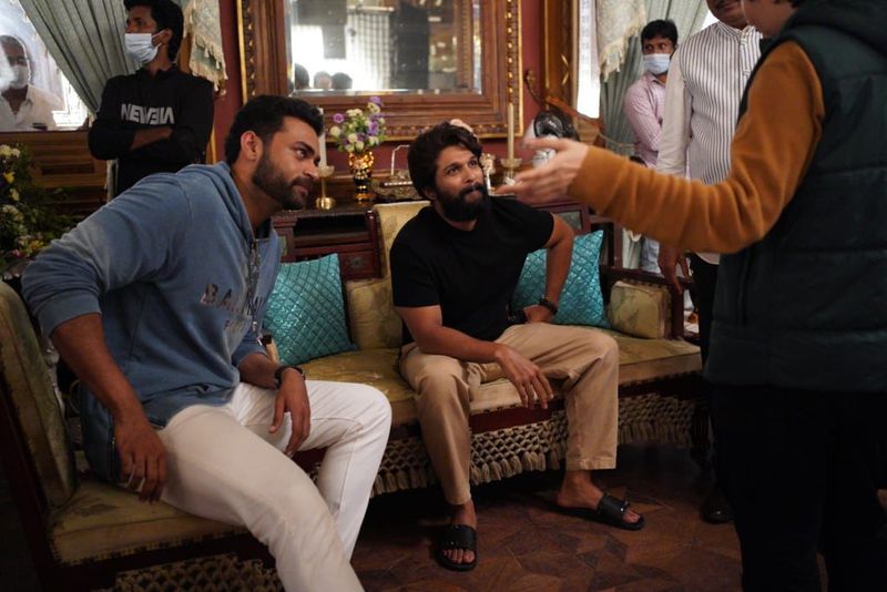 Allu Arjun Visits Venkatesh, Varun tej's F3 movie sets