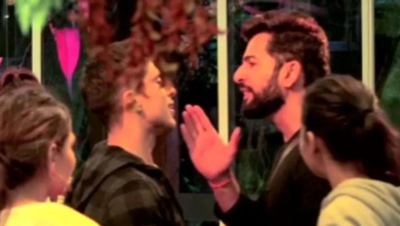 salman khan show bigg boss 15, jay bhanushali and pratik sehajpal fight