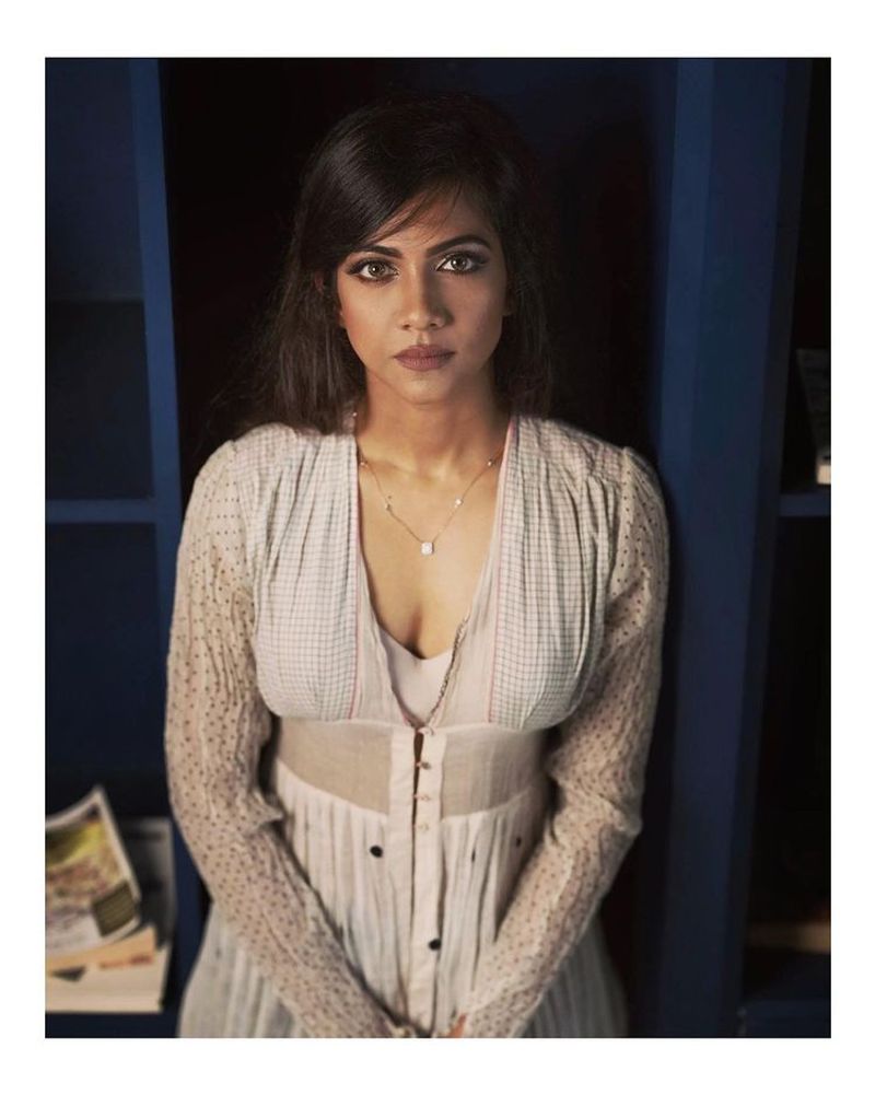 actress madonna sebastian stunning look latest photos