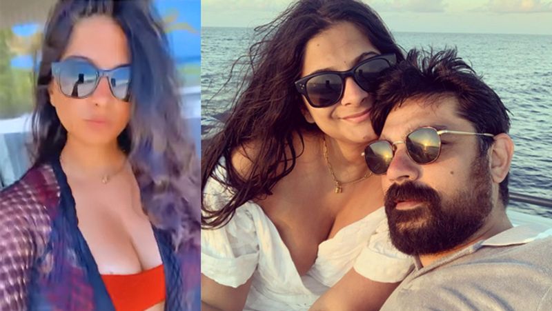 Anil Kapoor daughter Rhea Kapoor spotted kissing husband Karan Boolani