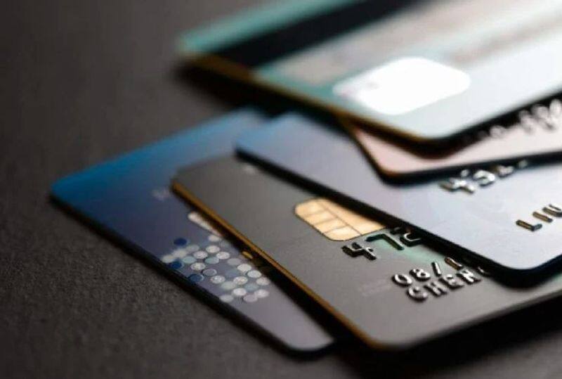 Visa and MasterCard services suspended in Russia