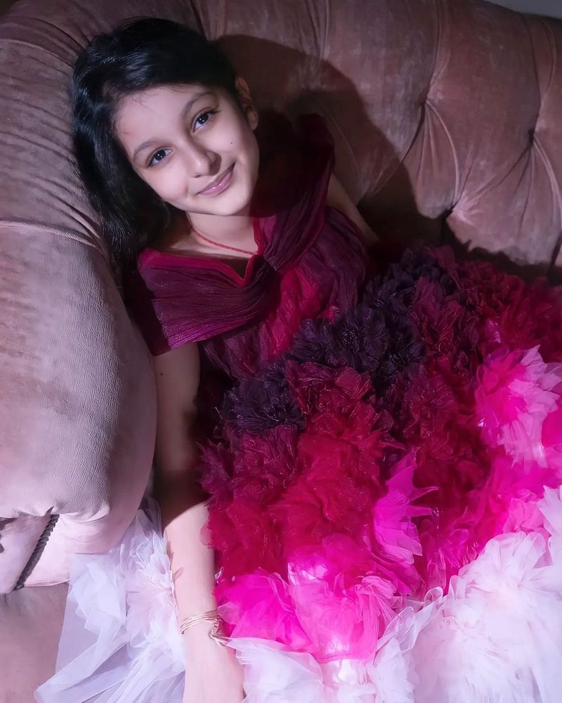maheshbabu daughter sitara to be enter into big screen with vijay movie ?