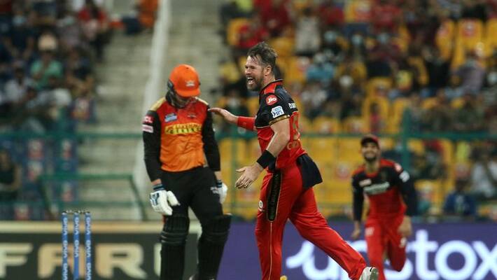 IPL 2021: Harshal, Chahal star for RCB again to restrict SRH to 141 rbj IPL 2021: Harshal, Chahal star for RCB again to restrict SRH to 141 rbj