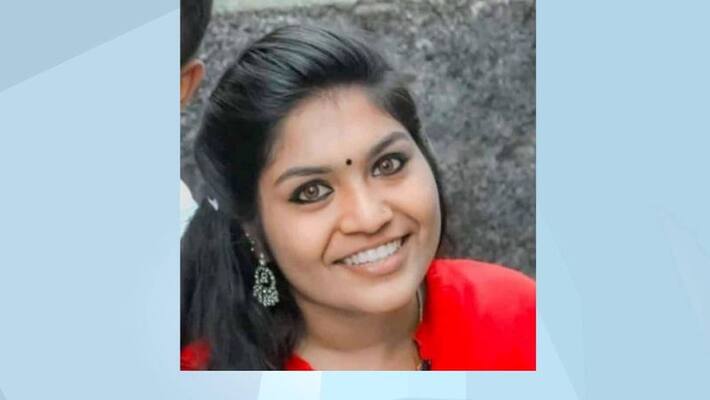 Plus Two student commits suicide Complaint that the prosecutor was conspiring to get bail for the accused Plus Two student commits suicide Complaint that the prosecutor was conspiring to get bail for the accused