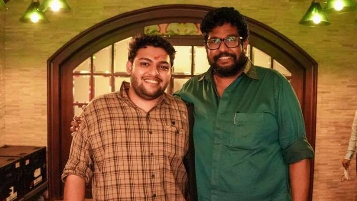 film maker shaji kailas introduce his son jagan film maker shaji kailas introduce his son jagan